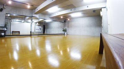 STUDIO IMPROVE レンタルダンススタジオの室内の写真