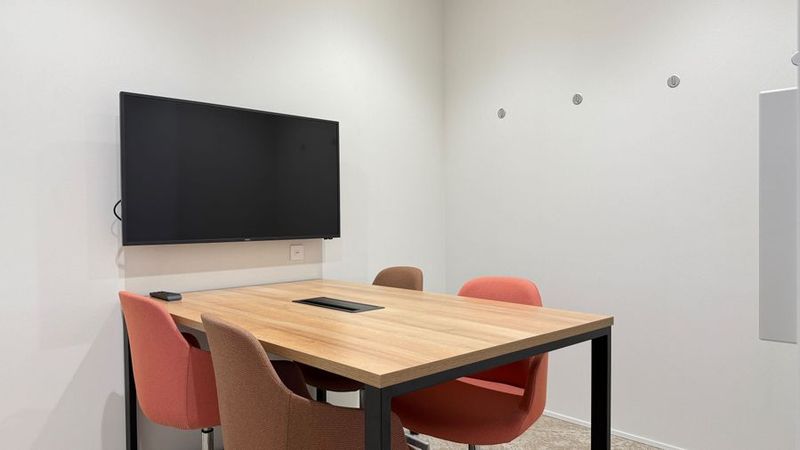 ドットミーティング 4名用ROOM - ドットミーティング 堂島貸会議室