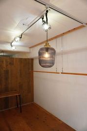 スポットライトは向きの調整が可能 - 赤池ビル LOOM2-9-3の室内の写真