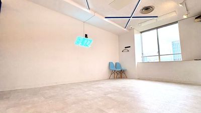 ブルーのアクセントが可愛い⭐︎コスパ最強!広々空間! - 【BUZZ名古屋本店】ダンスレンタルスタジオ 24時間OK