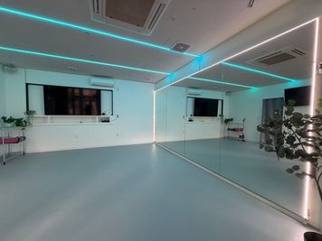 PLACE KOSHIGAYA 越谷駅近｜24時間ダンス・撮影スタジオの室内の写真