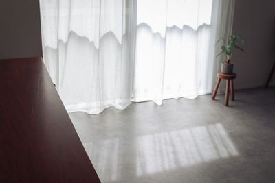 晴天時の午後は、しっかりとした自然光が入ります - OLUE STUDIO OLUE  STUDIOの室内の写真