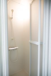 パーティーピーポー 多目的スペースの室内の写真