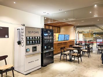 セルフカフェT-FACE豊田 店内 - セルフカフェT-FACE豊田店（Ｙシェア） 豊田市駅1分｜上部開放の1名半個室ブース2の外観の写真