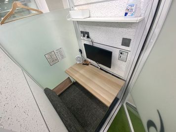 高田馬場 by I・SPACE SタイプNo.06｜防音個室・スピーカーOK｜byアイスペースの室内の写真