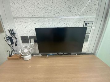 充電設備完備 - 高田馬場 by I・SPACE SワイドNo.0１｜防音個室・スピーカーOK｜byアイスペースの室内の写真