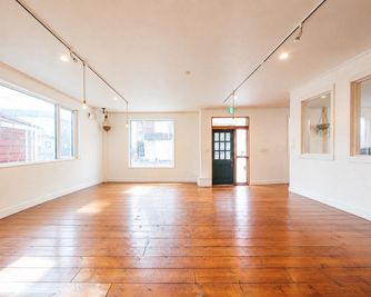 ◾️3日以上利用で〔5万円引き〕いたします◾️  展示会実績多数 - 展示会専用スペース*MONCOZY GALLERY