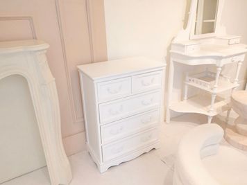 姫系の家具で揃えました✨ - milk studio 日本橋店 ピンク・クラシック🩰🪽の室内の写真