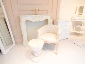 さまざまな組み合わせで撮影をお楽しみ頂けます！ - milk studio 日本橋店 ピンク・クラシック🩰🪽の室内の写真
