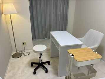 ネイル台💅 - SHALO 新大阪店 ［新大阪駅徒歩5分！］レンタルサロンSHALOの室内の写真