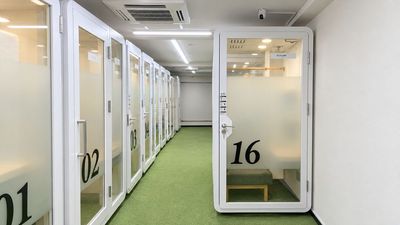 高田馬場駅徒歩1分|鍵付き防音個室・Web会議・スピーカー利用OK|仕事も勉強も集中できる快適空間 - 高田馬場 by I・SPACE