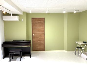 スタジオディライツ三軒茶屋 三軒茶屋5分　音楽スタジオの室内の写真