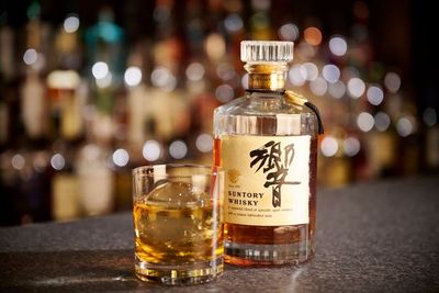 BAR JUWA    コスモビル壱番館5階 【スタッフ常駐】BAR JUWA  オーセンティックバーの室内の写真