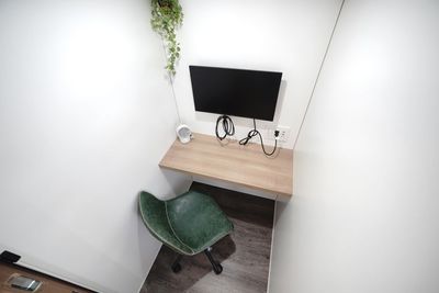 <BIZ DESK 茅ヶ崎駅南口No.5>1人用個室🚪Wi-Fi📶電源🔌モニター🖥️テレワーク/Web会議/自習 - 【BIZ DESK 茅ヶ崎駅南口】