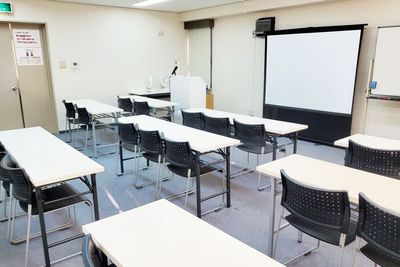 近商ビル6B（スクール形式） - SMG/ 四ツ橋・近商ビル 【アイドル特典会プラン】SMG貸し会議室近商ビル6階B室の室内の写真
