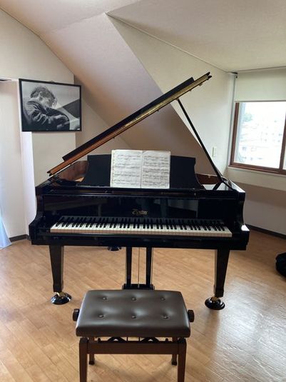 グランドピアノひけるよ５０２練習室 - スタジオＡ1