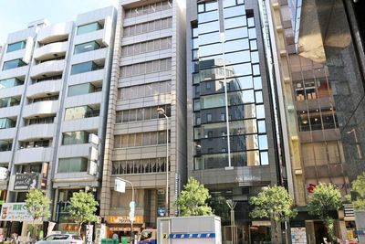 ビル外観 - SMG/ 四ツ橋・近商ビル 【アイドル特典会プラン】SMG貸し会議室近商ビル6階B室の外観の写真