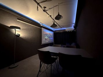 933_Theater池袋 レンタルスペースの室内の写真