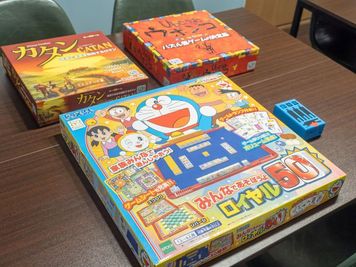 各種ボードゲームで盛り上がれます！ - レンタルスペースSAKURA大阪京橋 レンタルスペースSAKURA 大阪京橋の室内の写真