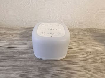 Bluetoothスピーカー。自然音など４０種類の音を流せます。 - レンタルサロンBIANCA大井町店の設備の写真