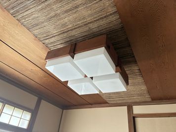こだわりの天井 - 昭和古民家レンタルスペース「おむすびの家」 【２階和室】昭和古民家レンタルスペースの設備の写真