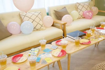 940_cafe神戸三ノ宮 レンタルスペースの室内の写真