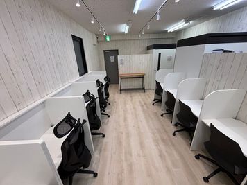 【なかもず駅2番出口徒歩1分】勉強やテレワークに嬉しいwi-fiやフリードリンクも充実◎ - 勉強カフェ堺なかもず