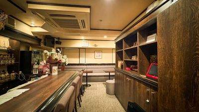 MYROOM BAR 銀座001の室内の写真