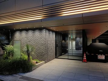 建物入口 - 芝公園BAR新海 お城の中のようなオーセンティックBAR｜芝公園BAR新海の外観の写真