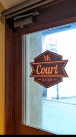 BAR MK Court5130 BAR MK Court 5130の入口の写真