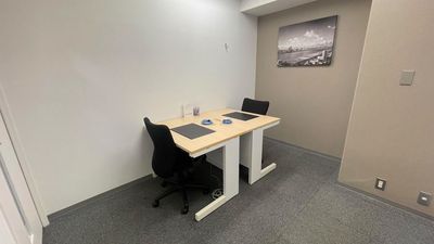 Regus オフィススペース(個室)|落ち着いた環境で使える独立型ワークスペース - リージャス会議室 岡山第一セントラル