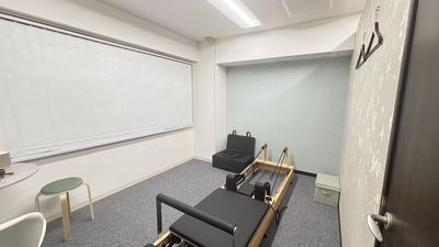RAVI Pilates & Beauty ピラティス個室 ルーム1の室内の写真