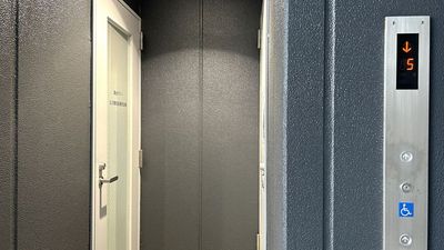 【ポストコーナーは1階エレベーター横にございます】 - TIME SHARING MID POINT 学芸大学 4-18の設備の写真