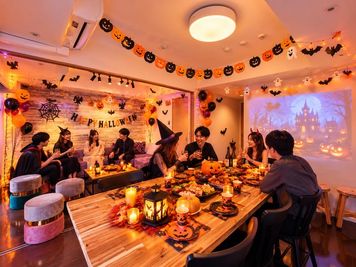 渋谷駅徒歩5分｜12名でも広々な角部屋｜Francfranc家具｜ホームシアター｜無料ゴミ捨て場有｜by PECOTT - スクエア渋谷