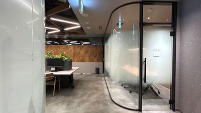 【中央に5-18~51の共用部の入口がございます】 - TIME SHARING MID POINT 六本木 5-44のその他の写真