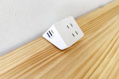 ＵＳＢポート付きの電源タップ。機材の充電に使えます。 - KYOTO撮影スタジオStar ダンス・ヨガ練習プランの設備の写真