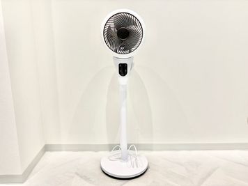 【無料備品】サーキュレーター - Sunny Place サニープレイス町田 レンタルスタジオ町田　ダンス・ヨガ・ピラティス・レッスン・撮影の設備の写真