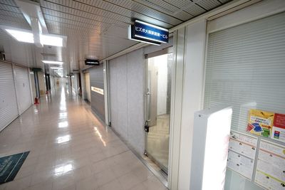 【ビズボ大阪駅前第一ビル】 ビズボ大阪駅前第一ビルNo.4の入口の写真