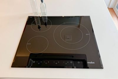 IHクッキングヒーター - RÊVE ～Rental Space ＆Kitchen～ RÊVE ～ Rental Space ＆ Kitchen ～の設備の写真