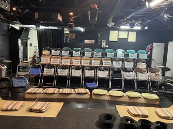 VAZE江坂の室内の写真