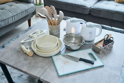 カップ・お皿・カトラリーをまとめてご用意。食事会やティータイムに使える備品を、写真でご確認いただけます。 - 名古屋 Noaw名古屋の設備の写真
