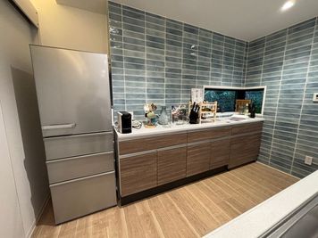 両国駅チカにある調理が可能なキッチン付きスペースです✨
撮影利用も可能となります📸 - MYROOM space 両国001 MYROOM space 両国001｜キッチン🍳撮影📸の室内の写真