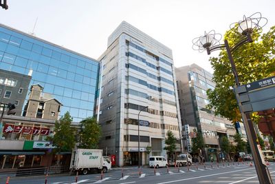 京都駅からビルの近くまで地下道を利用できますので、雨の日も安心です。 - DOOR_京阪京都ビル8階 DOOR by ServiceOfficeW  京阪京都ビル8階の外観の写真