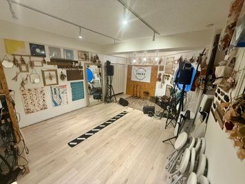 ヨガ・施術・セミナーなど用途は自由！ - Nagoya LOCUSの室内の写真