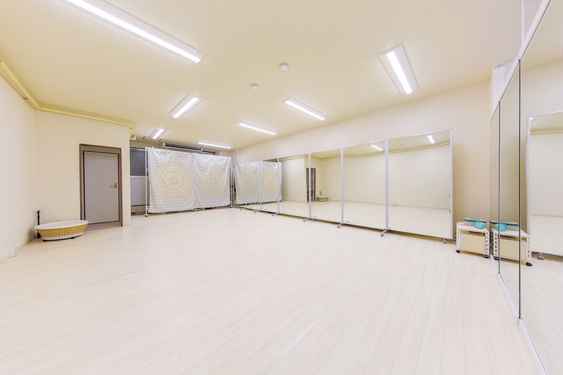 マルチレンタルルーム - リアド・ラピス