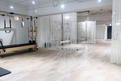 sr pilates studio 関内 【早朝プラン】マシンピラティスレンタルスタジオ 関内店ブース②の室内の写真