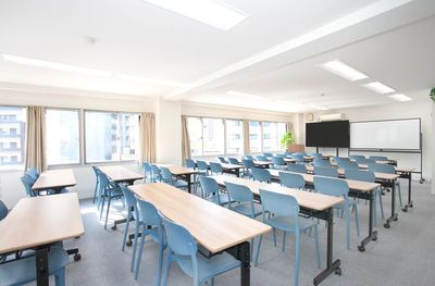 目黒駅から徒歩3分!最大50名!広々65㎡!建物前に喫煙所!土足OK!会議/セミナー/懇親会/ボドゲで利用可能!お酒可!KS14 - KS14　目黒会議室