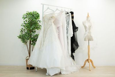 ドレスも無料貸し出し
レディースMサイズ - Studio Bloomia 緑橋駅徒歩1分【撮影スタジオ・ギャラリー ・ワークショップ】の設備の写真