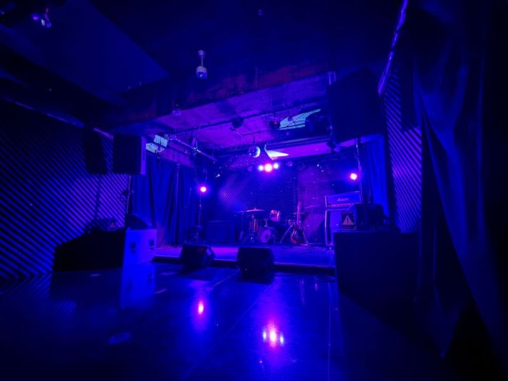 ASTRO LOUNGE - ASTRO LOUNGE