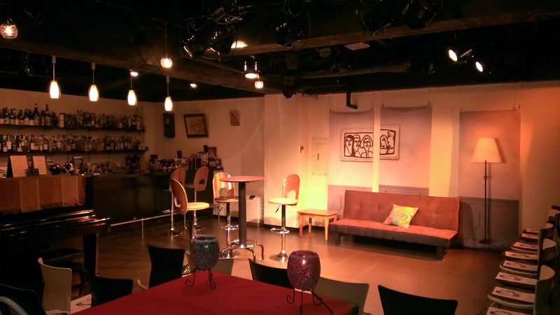 フリースペース＆カフェ【絵空箱】 - 多目的フリースペース 絵空箱